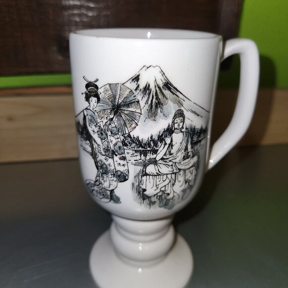 Kaysons  Mug Geisha, Buddha, and Nount Fugi 1965 Continental Series - Picture 1 of 4
